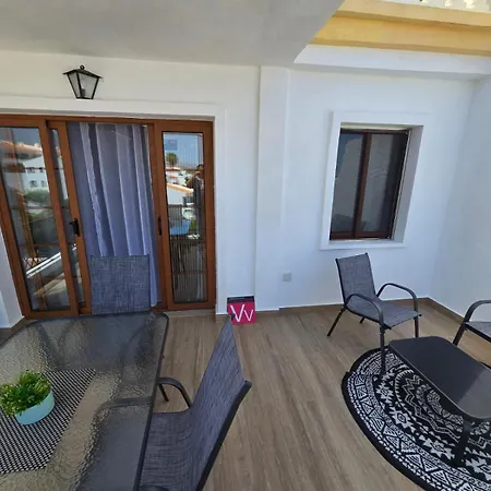 Διαμέρισμα Eva-winsdor Park *